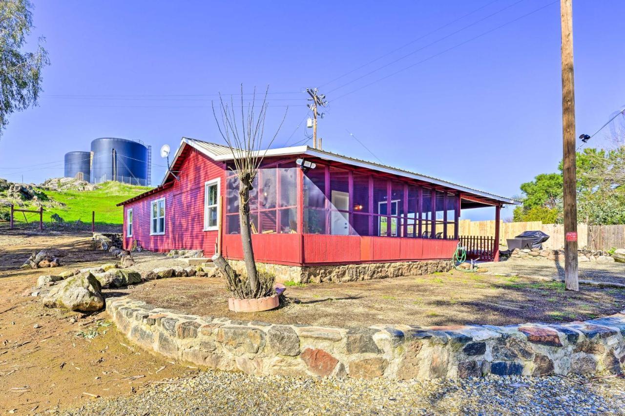 Peaceful Ranch Home With Sierra Nevada Views Woodlake Buitenkant foto